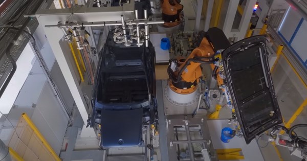 Πτώχευσε γνωστή αυτοκινητοβιομηχανία-μόλις είχε κυκλοφορήσει νέο μοντέλο - εικόνα 4