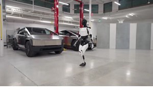 Το ρομπότ Tesla Optimus έμαθε πολεμικές τέχνες και προκαλεί τον Jared Leto (video) - εικόνα 1