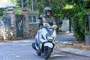 Ακόμα ένα προσιτό scooter 125 προστέθηκε στη γκάμα της UM - εικόνα 6