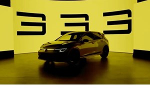 Συγκριτικό: Volkswagen Golf R του 2022 εναντίον Volkswagen Golf R32 του 2002 - εικόνα 12