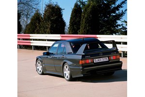 Video: Ferrari F40 εναντίον Bugatti EB110, η κόντρα των ονείρων μας - εικόνα 3