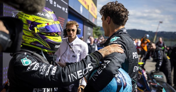 Η νέα Flying Spur θα είναι η ισχυρότερη 4θυρη Bentley - εικόνα 4