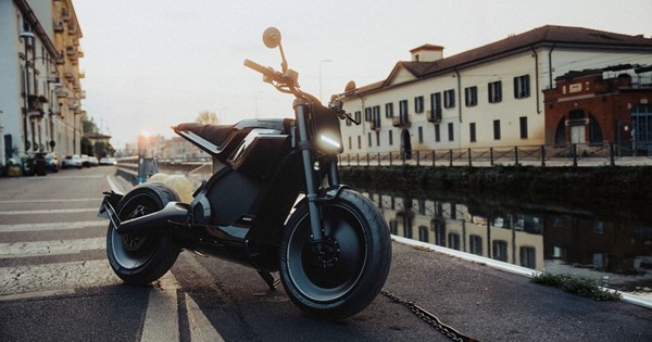 Σαρωτικοί έλεγχοι της ΕΛ.ΑΣ. για κράνη: Πάνω από 1.200 παραβάσεις σε οδηγούς σε μία εβδομάδα - εικόνα 2