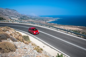 Ολοκαίνουργιες μπαταρίες από Porsche Taycan πωλούνται σε απίστευτη τιμή - εικόνα 3