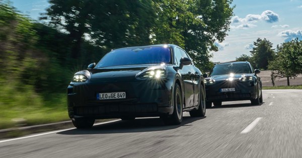 H ηλεκτρική Porsche Cayenne έκανε το πρώτο ρεκόρ πριν βγει στην παραγωγή (video) - εικόνα 1