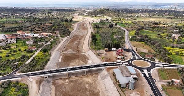 Εντυπωσιακές εικόνες με drone από το έργο που θα μεταμορφώσει την Στερεά Ελλάδα - εικόνα 2