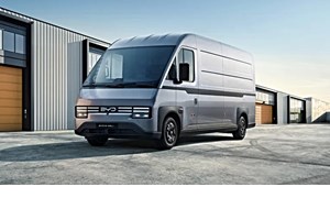 Ποια φίρμα πούλησε μισό εκατομμύριο αυτοκίνητα σε 1 μήνα - εικόνα 4