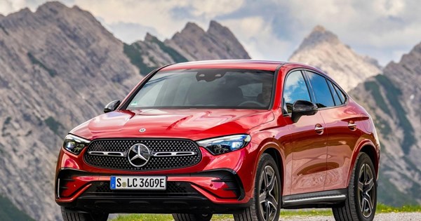 Δοκιμή Mercedes E300e: Με ισχυρά διαπιστευτήρια στο Star System - εικόνα 1