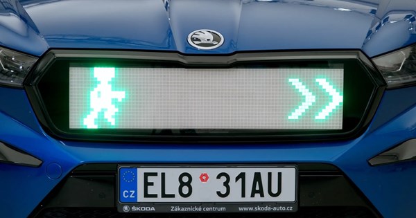 Πρώτες εικόνες από την 4η γενιά του Skoda Superb - εικόνα 1