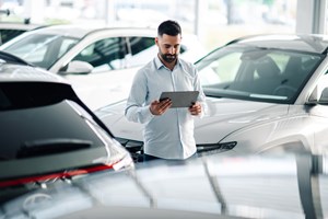Geely: Αποχωρεί από την προεδρία ο ιδρυτής της - εικόνα 8
