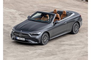 Νέα Porsche Taycan: Τα πρώτα επίσημα στοιχεία και εικόνες της ηλεκτρικής μπερλίνας - εικόνα 7