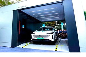 Φορτιστές σε κάθε πεζοδρόμιο-Δείτε πώς θα είναι ένας κόσμος με ηλεκτρικά αυτοκίνητα - εικόνα 2