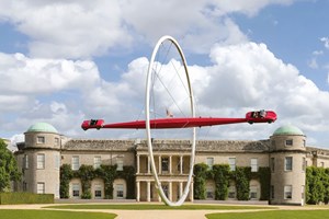 Video: To Tesla Cybertruck στόχος ακτιβιστών στη Γερμανία - εικόνα 4