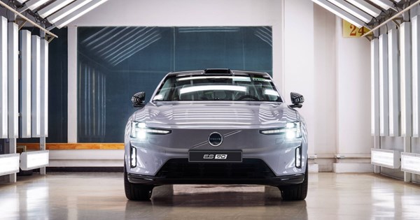 Αυτό είναι το αυτοκίνητο με τα 5 εκατομμύρια χλμ. και το απίστευτο ρεκόρ - εικόνα 3