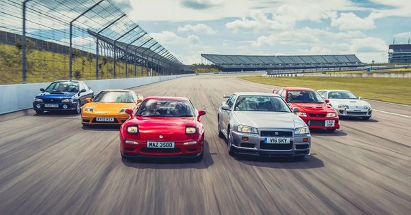 Οι αναγνώστες απάντησαν: αυτό είναι το καλύτερο supercar της δεκαετίας 2000 - εικόνα 3