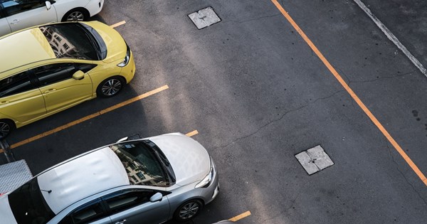 Πόσο θα ανέβει η τιμή της βενζίνης στην Ελλάδα με την κρίση στη Μέση Ανατολή - εικόνα 1