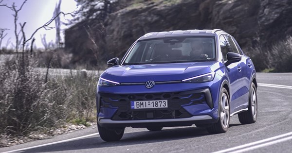 Δοκιμή VW T-Roc 1.5 eTSI 116 PS: Με τον 