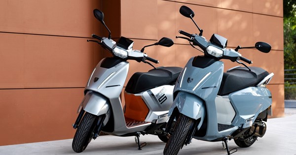 Η νέα Flying Spur θα είναι η ισχυρότερη 4θυρη Bentley - εικόνα 5