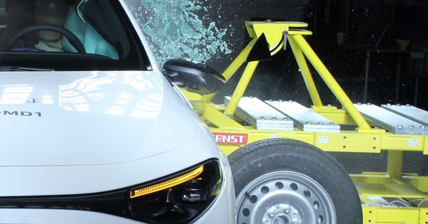 Οι σταθμοί φόρτισης της Audi θα είναι από ανακυκλωμένες μπαταρίες - εικόνα 7