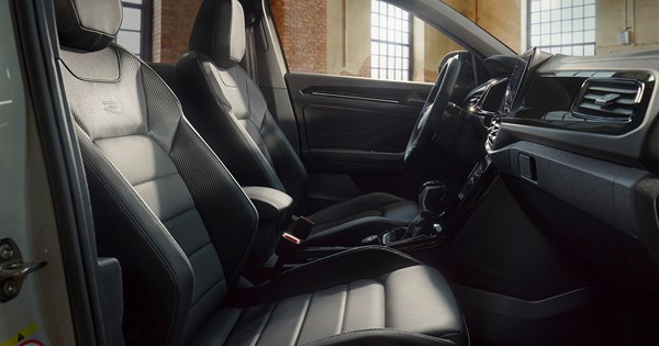 Ποια κινεζική φίρμα πήρε σχεδιαστή ονειρικών αυτοκινήτων από Lamborghini και Porsche - εικόνα 4