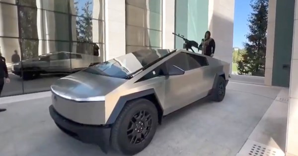 Ο Donald Trump θέλει τον Elon Musk σε ρόλο συμβούλου - εικόνα 1