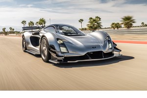 Νεκρός οδηγός αγώνων και η οικογένειά του σε αεροπορικό δυστύχημα - εικόνα 4