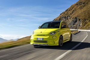 Το Abarth 595 είναι 60 ετών και έχει ηλεκτρικό απόγονο - εικόνα 4
