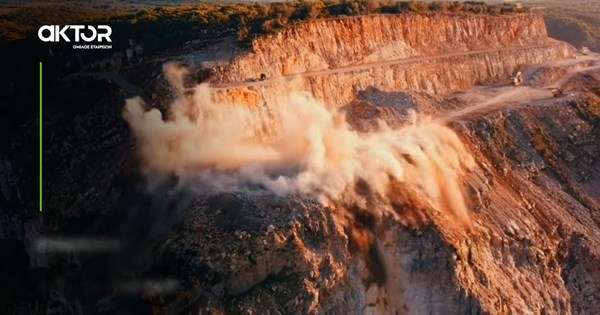 Η επετειακή έκδοση της BMW για τα 50 χρόνια της Σειράς 3 θα έχει μοναδικά ρετρό χρώματα - εικόνα 8