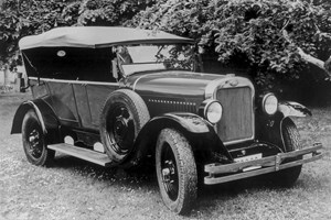 Κάποιος έδωσε 1,5 εκατομμύριο ευρώ για restomod μιας Ferrari 412 (video) - εικόνα 8