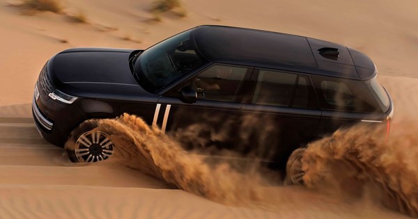 Δείτε πώς φτιάχνονται οι συλλεκτικές εκδόσεις της Porsche 911 (εικόνες) - εικόνα 9