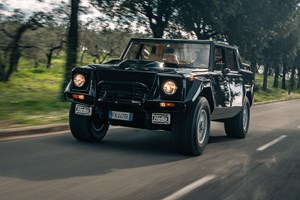 Τεράστια αρπαχτή της Lamborghini και τρίζουν τα κόκκαλα της Miura - εικόνα 1