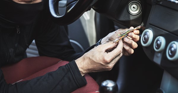 Νέα ήπια υβριδική έκδοση του Land Rover Discovery με 345 ίππους - εικόνα 6