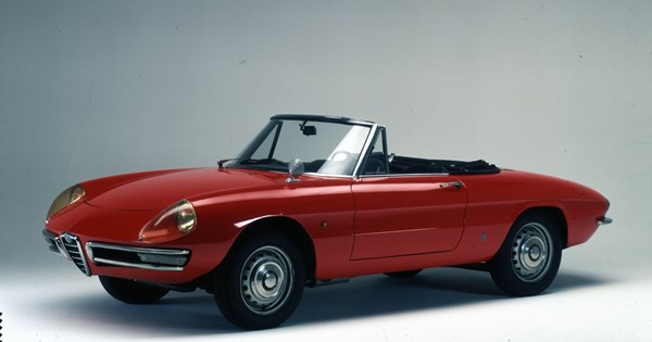 Πωλείται το Dual-Ghia Convertible που χάρισε ο Frank Sinatra στην Ava Gardner - εικόνα 1