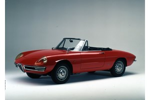 Πωλείται το Dual-Ghia Convertible που χάρισε ο Frank Sinatra στην Ava Gardner - εικόνα 1