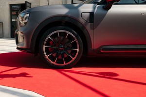 Δείτε πως θα είναι το ηλεκτρικό Mazda MX-5 - εικόνα 6