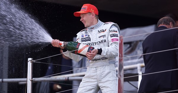 F1: Η 14χρονη κόρη του Mika Hakkinen υπέγραψε στη McLaren - εικόνα 1