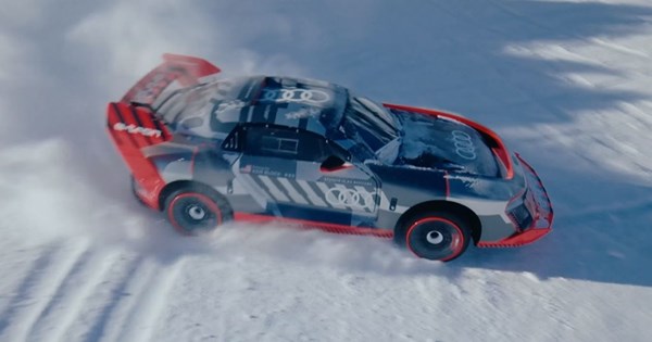 Η Audi αποχαιρετά έναν μεγάλο οδηγό μετά από 23 χρόνια (video) - εικόνα 10