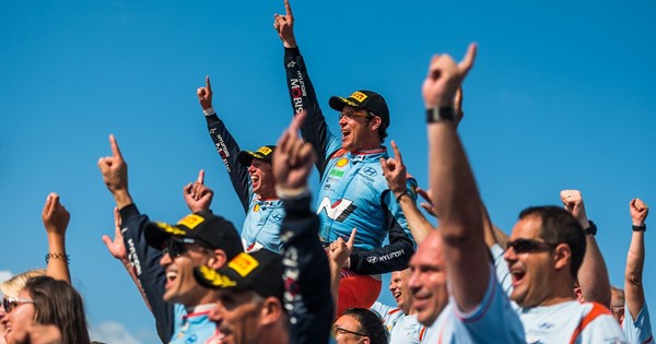 Η Sharp φτιάχνει αυτοκίνητο και είναι hitech γραφείο με ρόδες (video) - εικόνα 7