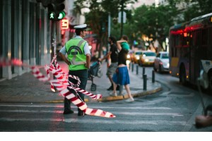 H Jaguar αναβιώνει κατά παραγγελία τη θρυλική E-Type (εικόνες) - εικόνα 10