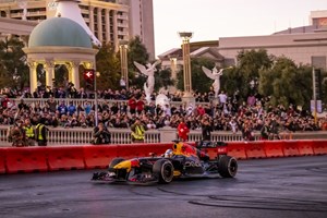 Έχεις μαγαζί με θέα στην πίστα F1 του Λας Βέγκας; Ετοιμάσου να πληρώσεις - εικόνα 1