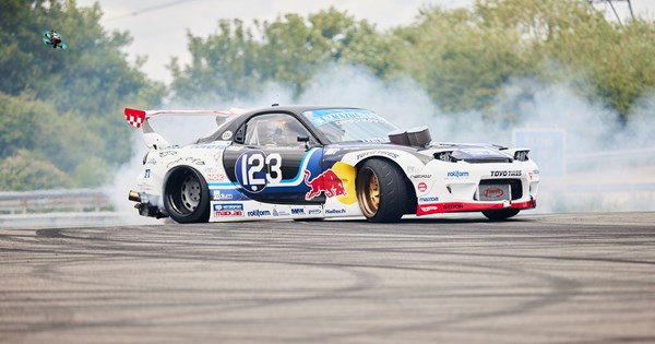 Zeekr: Αποκάλυψε το πολυτελές σπορ ηλεκτρικό της - εικόνα 5