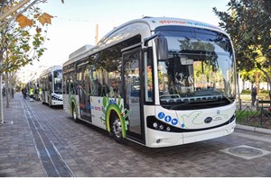 Υπογραφή σύμβασης για την προμήθεια 100 λεωφορείων φυσικού αερίου CNG - εικόνα 1