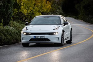 Dolus: Το πιο κλειστοφοβικο Defender πρωταγωνιστεί στην ταινία Locked - εικόνα 5