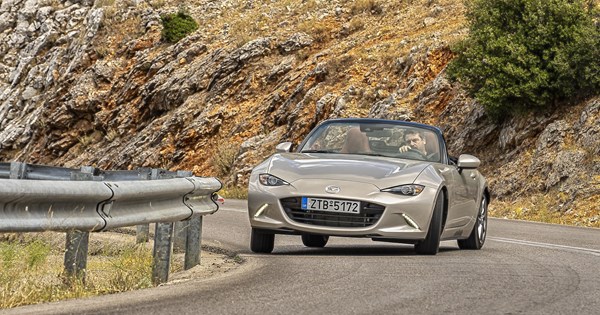 Στην Ελλάδα οι νέες εκδόσεις του Mazda MX-5-τιμές - εικόνα 2