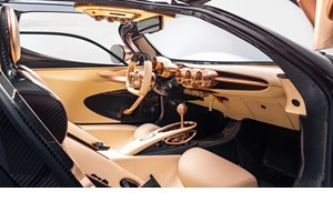 Αυτή η μοναδική έκδοση του Ford Capri είναι αφιερωμένη στον Eric Cantona - εικόνα 10