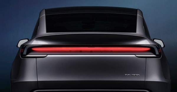 Ο Τραμπ έκανε μίνι έκθεση από Tesla στον Λευκό Οίκο και αγόρασε ένα Tesla Model S - εικόνα 2