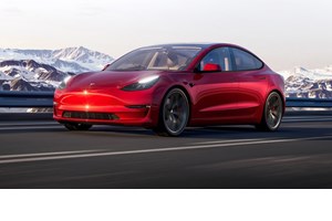 Αυτό είναι το νέο Tesla Model 3 με 554 χλμ. αυτονομίας-τιμές στην Ελλάδα - εικόνα 2
