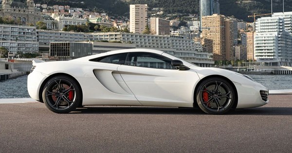 Slate: "Έξυπνο" αυτοκίνητο χωρίς οθόνες και ίντερνετ-Δείτε πώς δέχεται αναβαθμίσεις - εικόνα 6