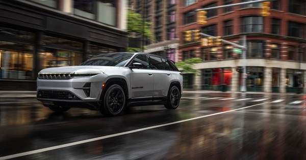 Mazda: Επιτέλους ετοιμάζει σπορ μοντέλο με περιστροφικό-ηλεκτρικό κινητήρα - εικόνα 4