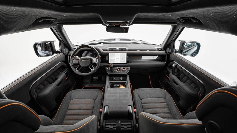 Mansory Defender Black Edition